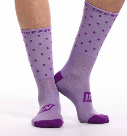 The 10 most important things you need to know about sports socks for  cycling, triathlons, running and trail running.
