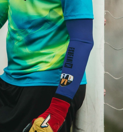 football goalkeeper armwarmers